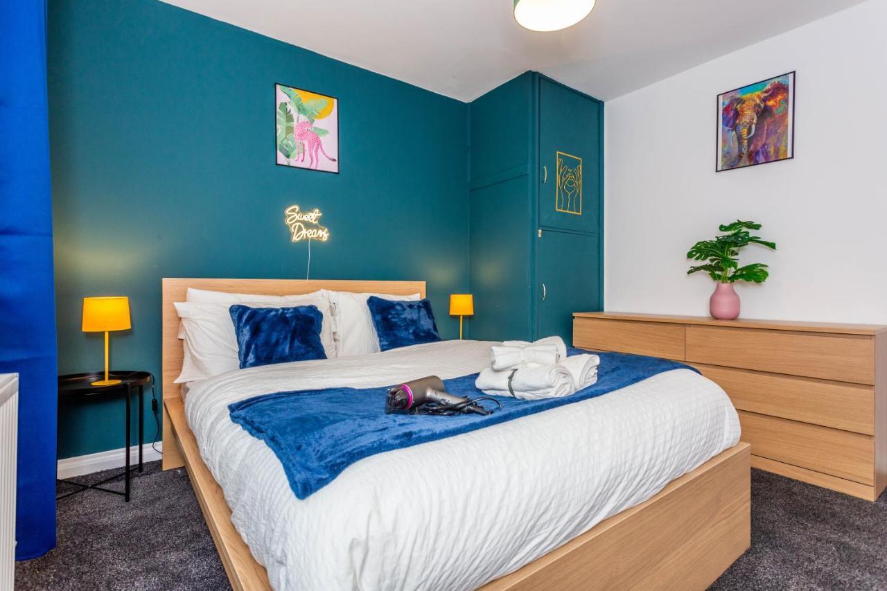 Millway House Newcastle With Free Parking *